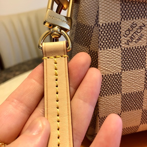 ✨SOLD✨New LOUIS VUITTON Damier Azur Croisette - Picture 7 of 16